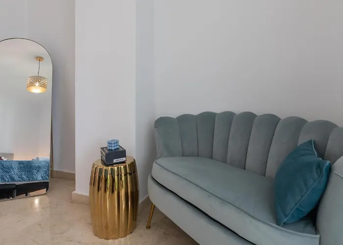 Апартаменти Puerto Banus Serenity Retreat *